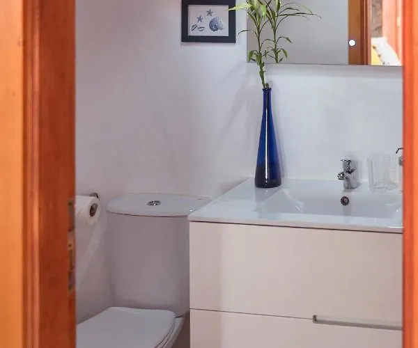 Papaya La Azocar * Punta Del Hidalgo